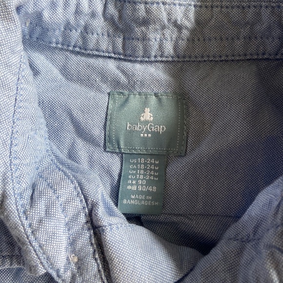 Baby gap button down shirt - Picture 2 of 3